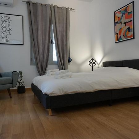 Exarcheia House Hotel Athens Ngoại thất bức ảnh